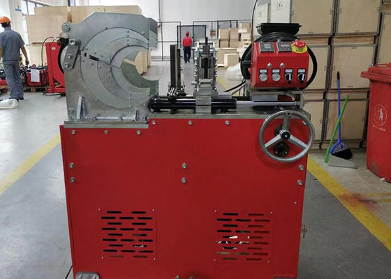 1900KG Eyer HDPE Boru Ekleme Ekipmanları Tee İmalatını Azaltan