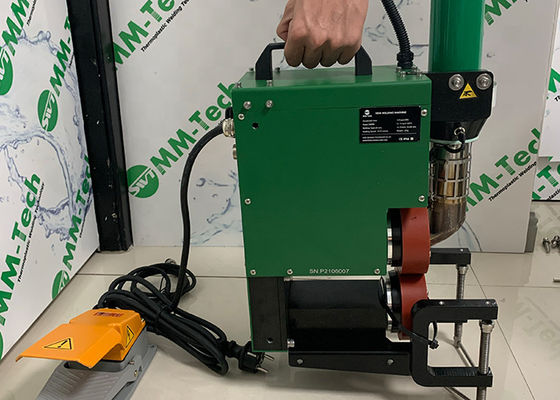 Çatı Suya Dayanıklı Sarmal Malzeme 2.3kw Yüzme Havuzu İçin Masa Nokta Kaynak Makinesi