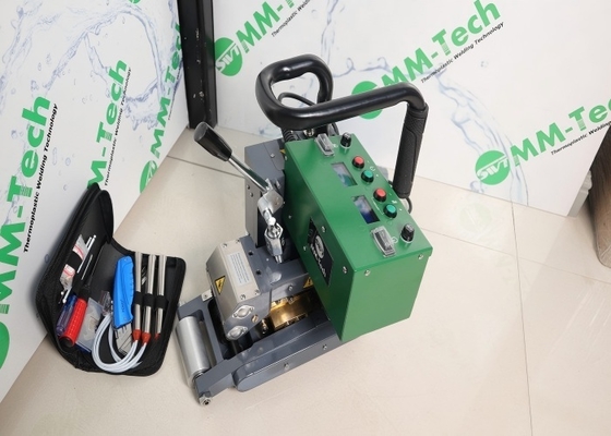 SWT-NS900D 1-3mm Geomembranlar için 1800W sıcak wedge kaynak makinesi